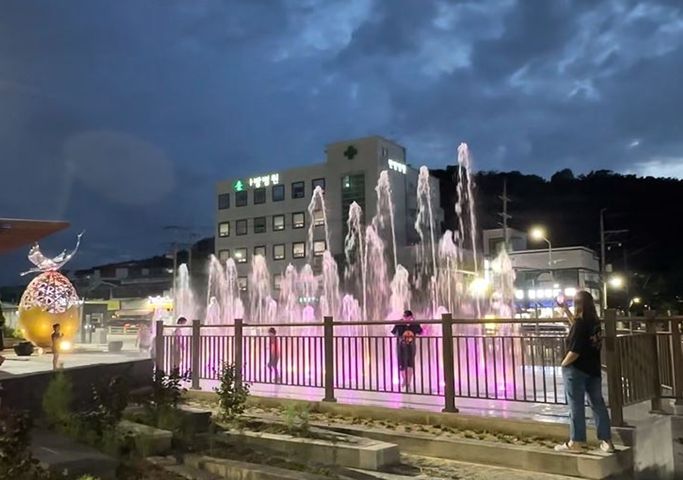 서학광장 바닥분수