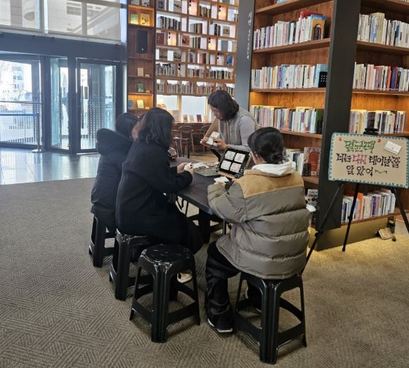 ‘찾아가는 멸균팩 홍보관’ 통해 자원순환 홍보 강화